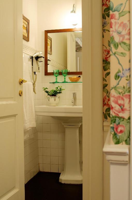 Guest House Arco Dei Tolomei Рим Екстер'єр фото
