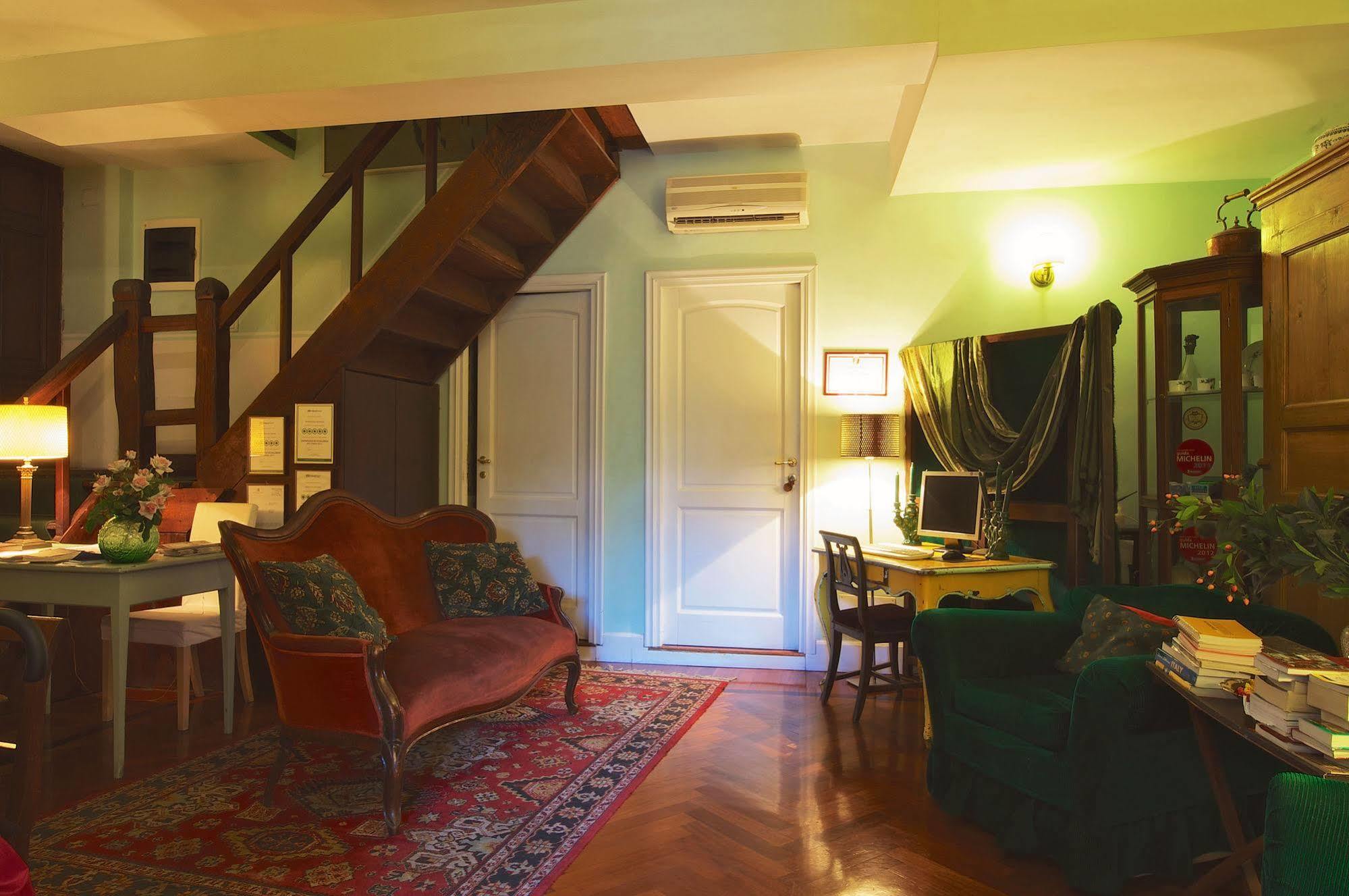 Guest House Arco Dei Tolomei Рим Екстер'єр фото