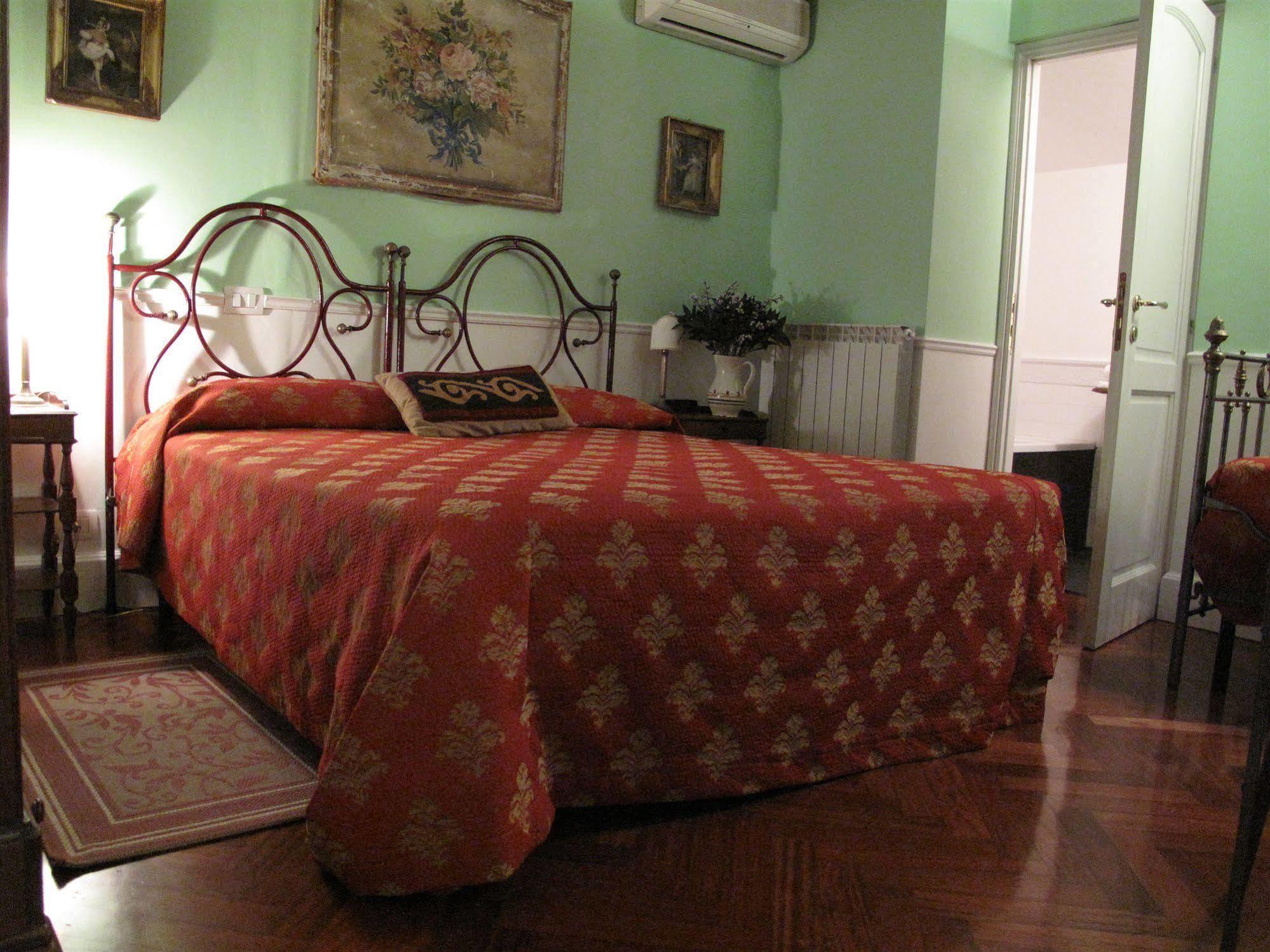 Guest House Arco Dei Tolomei Рим Екстер'єр фото