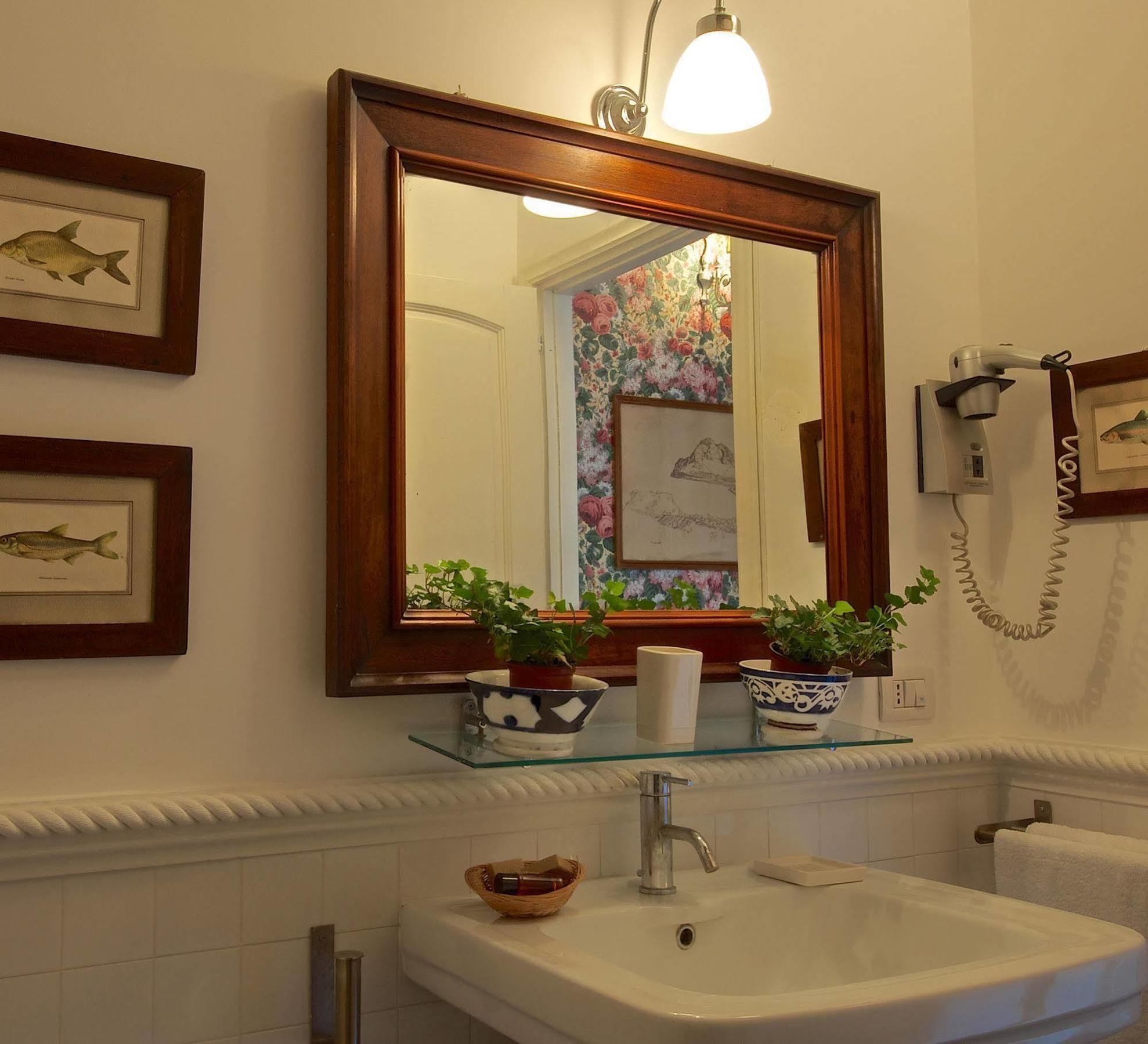 Guest House Arco Dei Tolomei Рим Екстер'єр фото